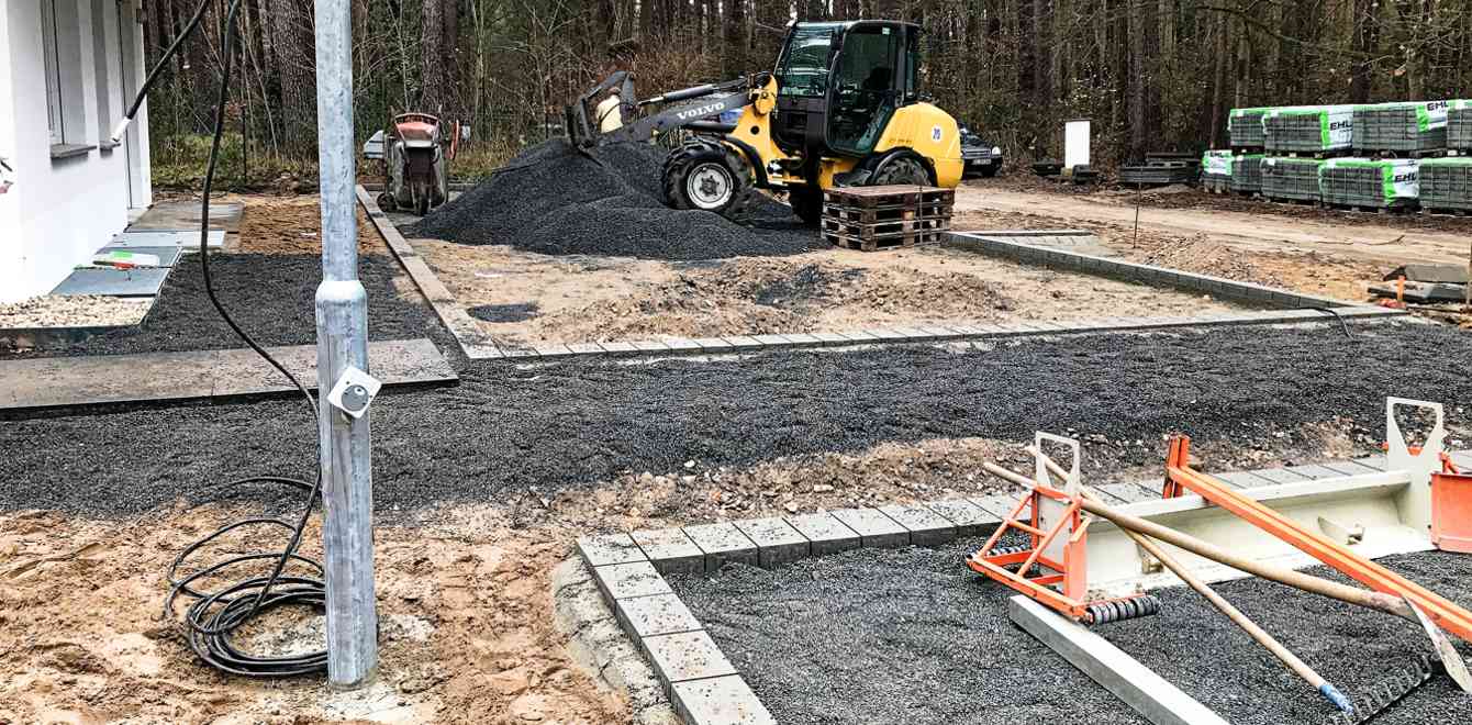 Beginn Aussenanlage Amselweg